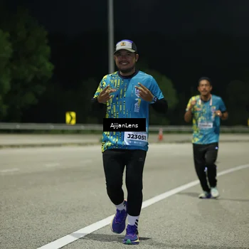 Runner Photo 5846142