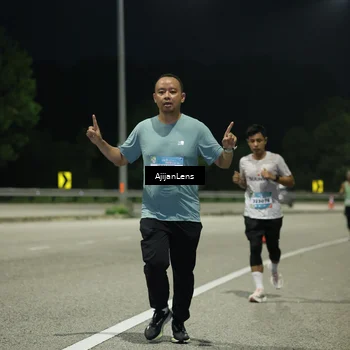 Runner Photo 5846150