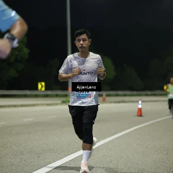 Runner Photo 5846162