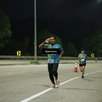 Runner Photo 5846335