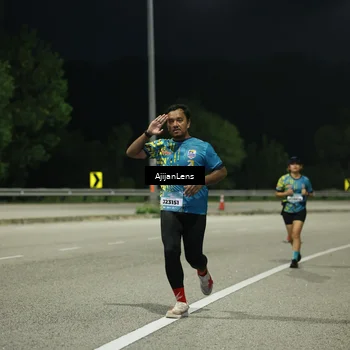 Runner Photo 5846339