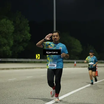 Runner Photo 5846352
