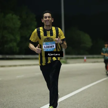 Runner Photo 5846358