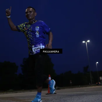 Runner Photo 5846386