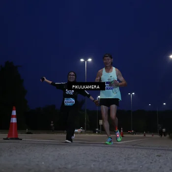 Runner Photo 5846489