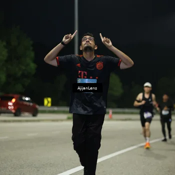 Runner Photo 5846559
