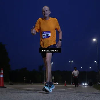 Runner Photo 5846699