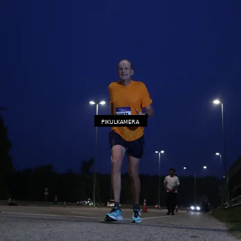 Runner Photo 5846717