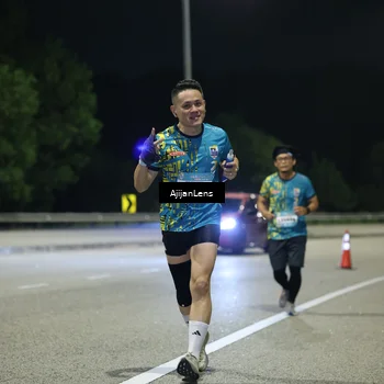 Runner Photo 5846730