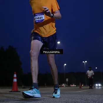 Runner Photo 5846734