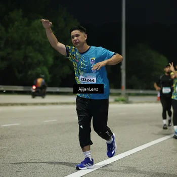 Runner Photo 5846910