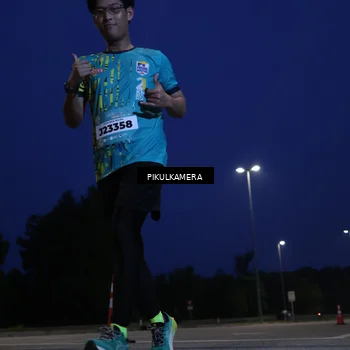 Runner Photo 5846999