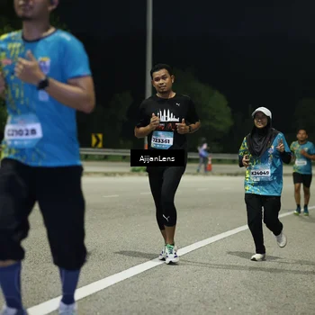 Runner Photo 5847013
