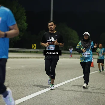 Runner Photo 5847015