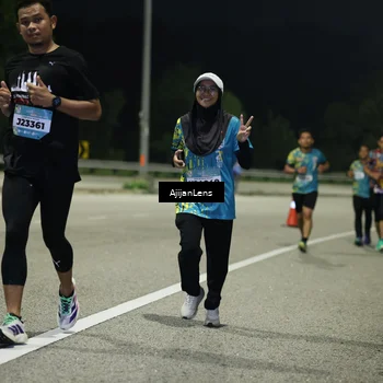 Runner Photo 5847021