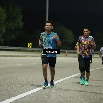 Runner Photo 5847055