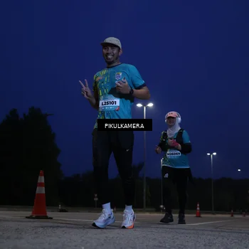 Runner Photo 5847072