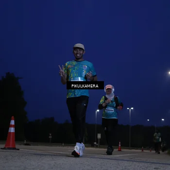 Runner Photo 5847073