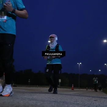 Runner Photo 5847078