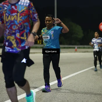 Runner Photo 5847080