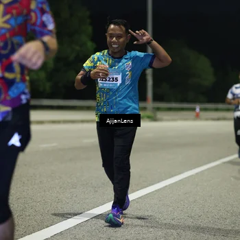 Runner Photo 5847092