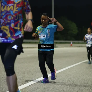 Runner Photo 5847123