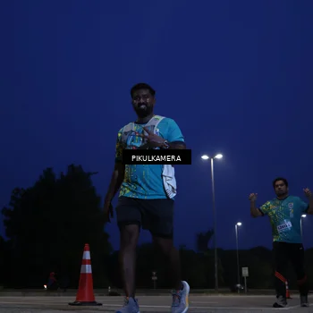 Runner Photo 5847135