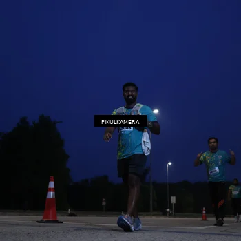 Runner Photo 5847149