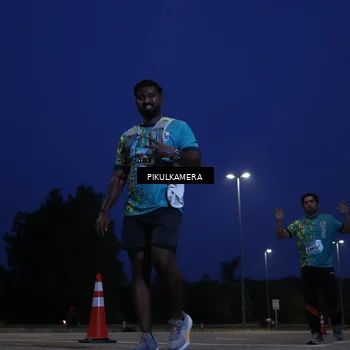 Runner Photo 5847152