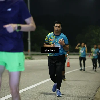 Runner Photo 5847210