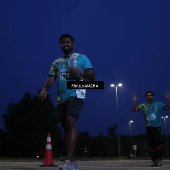 Runner Photo 5847216
