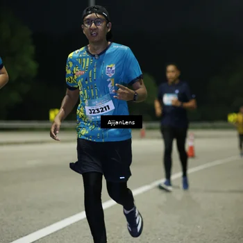 Runner Photo 5847312