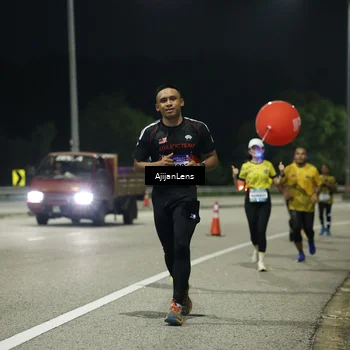 Runner Photo 5847343