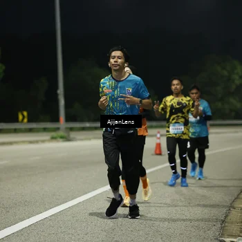 Runner Photo 5847369