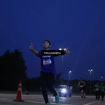 Runner Photo 5847573