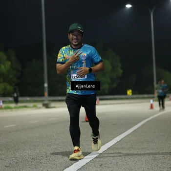 Runner Photo 5847870