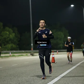 Runner Photo 5848010