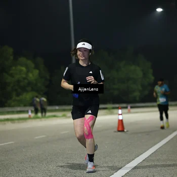 Runner Photo 5848060