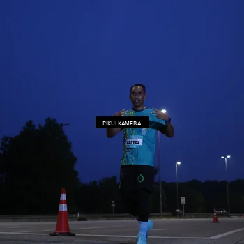 Runner Photo 5848215