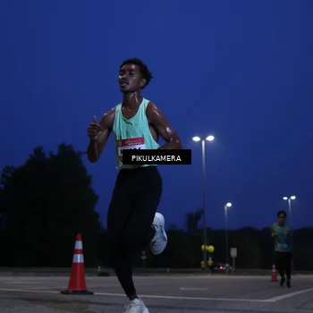 Runner Photo 5848301