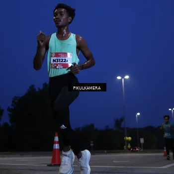 Runner Photo 5848322