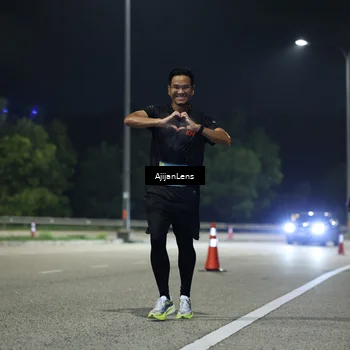 Runner Photo 5848335