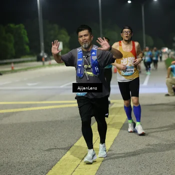 Runner Photo 5848385