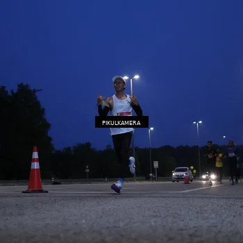 Runner Photo 5848529