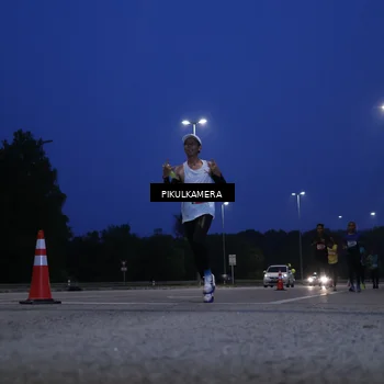 Runner Photo 5848560