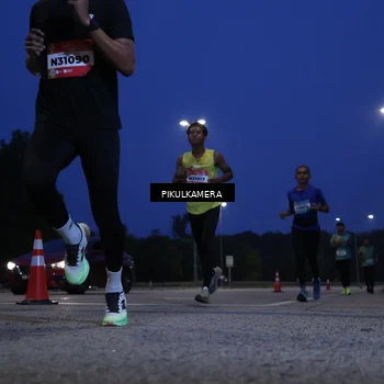 Runner Photo 5848653