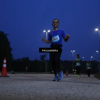 Runner Photo 5848660
