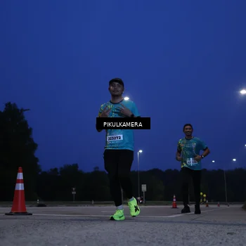 Runner Photo 5848758