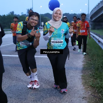 Runner Photo 5849109