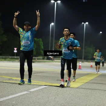 Runner Photo 5849129
